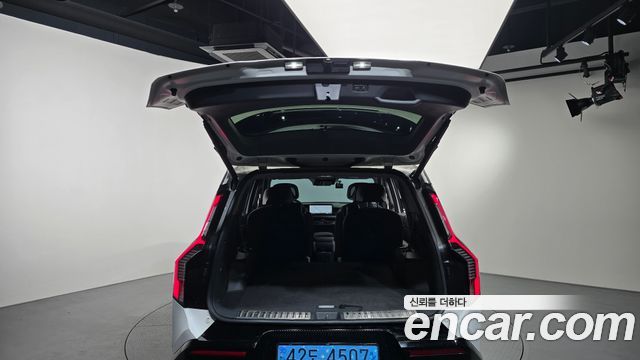 Kia EV9 2024 — photo 24