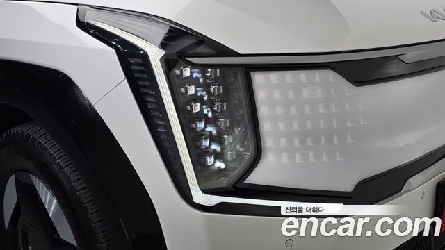 Kia EV9 2024 — photo 8