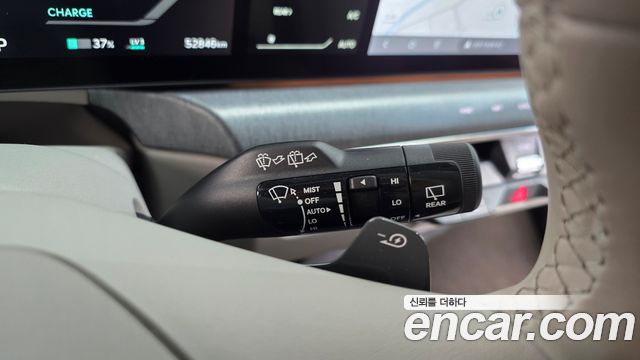 Kia EV9 2024 — photo 28