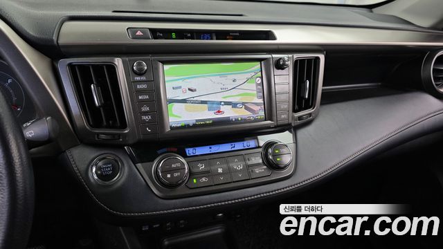 Toyota RAV4 2013 — photo 14