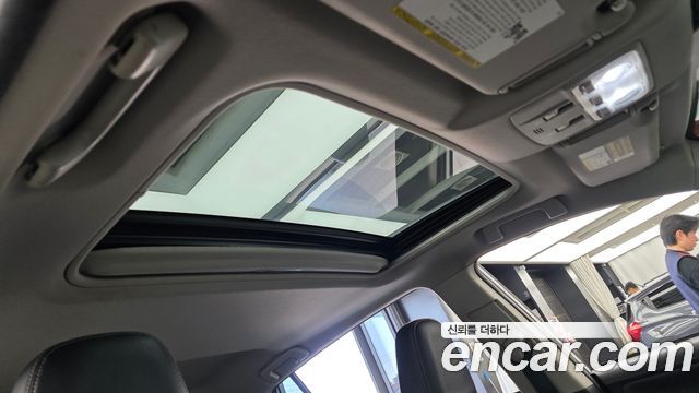 Toyota RAV4 2013 — photo 17