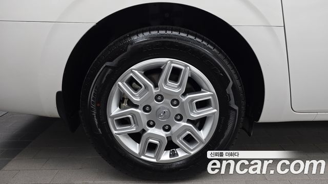 Hyundai Staria 2023 — photo 5