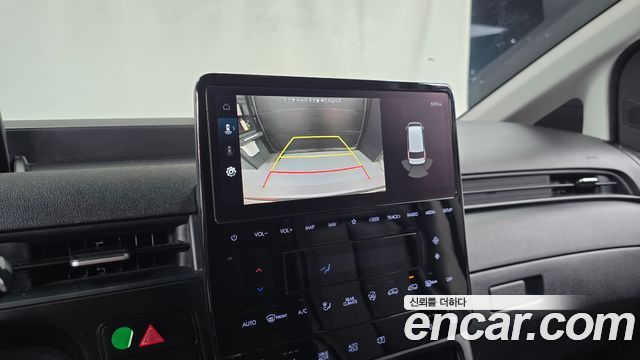 Hyundai Staria 2023 — photo 15