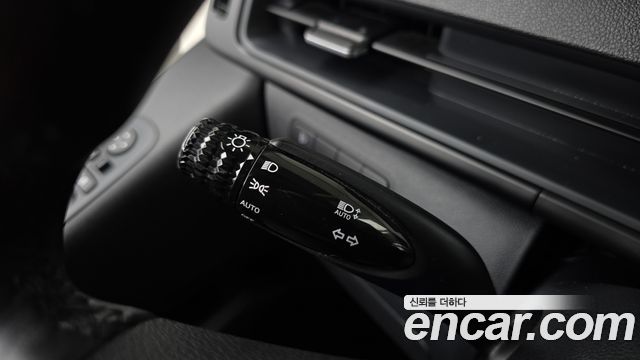 Hyundai Staria 2023 — photo 18