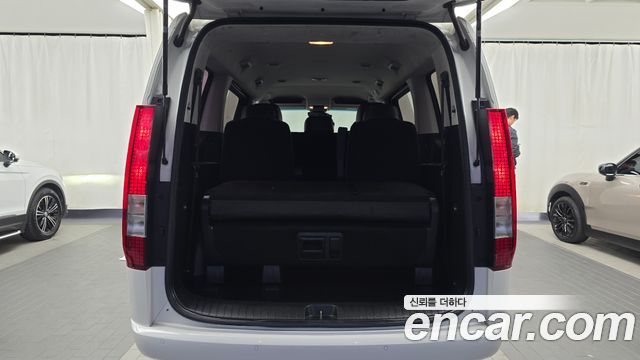 Hyundai Staria 2023 — photo 20
