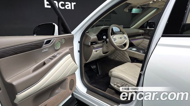 Genesis GV80 2020 — photo 13