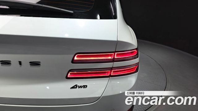 Genesis GV80 2020 — photo 9