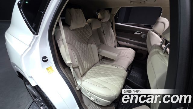 Genesis GV80 2020 — photo 16