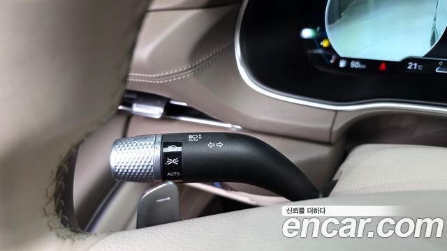 Genesis GV80 2020 — photo 36
