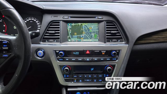Hyundai Sonata 2016 — photo 20