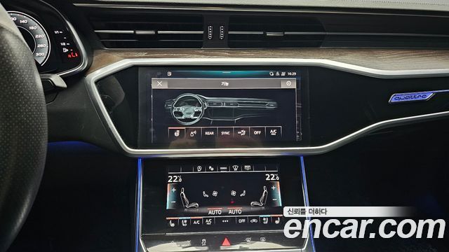 Audi A6 2021 — photo 20