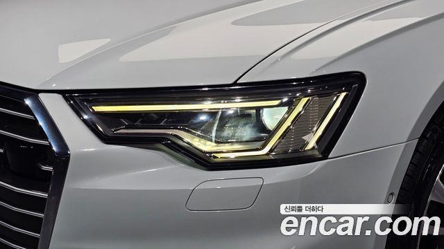 Audi A6 2021 — photo 8