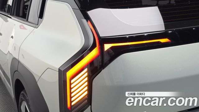 Kia EV3 2025 — photo 9