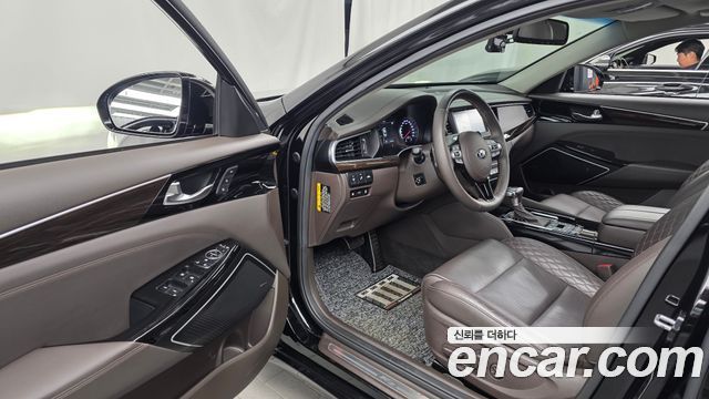 Kia K7 2019 — photo 10
