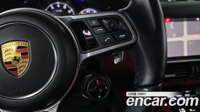 Porsche Cayenne 2021 — photo 34