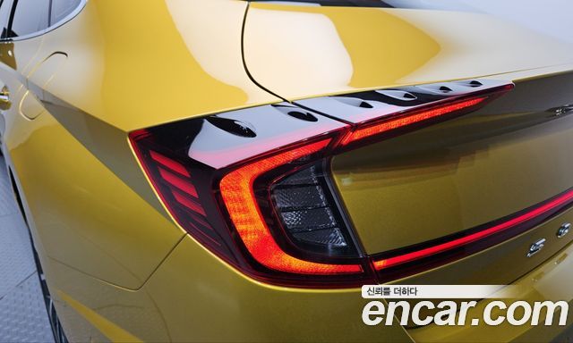 Hyundai Sonata 2020 — photo 9