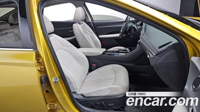 Hyundai Sonata 2020 — photo 16
