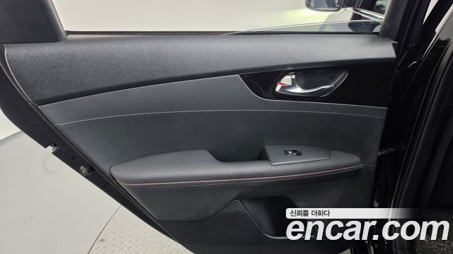 Kia K3 2019 — photo 15