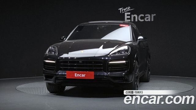 Porsche Cayenne 2020 — photo 3