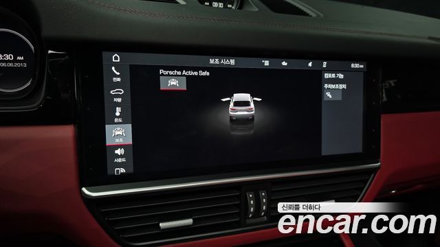 Porsche Cayenne 2020 — photo 21