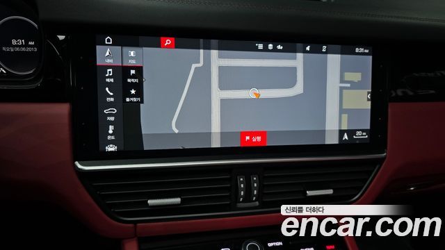 Porsche Cayenne 2020 — photo 23