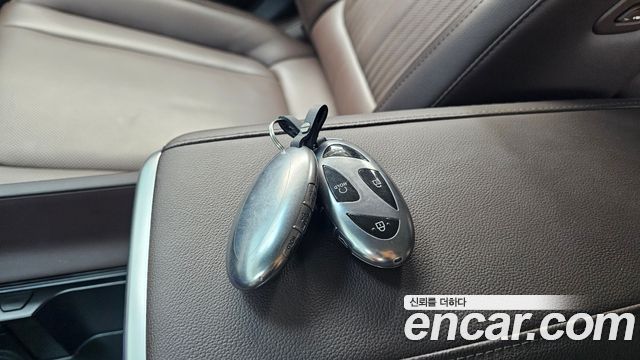 Hyundai Grandeur 2023 — photo 22