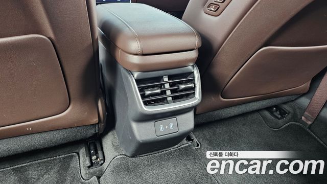 Hyundai Grandeur 2023 — photo 32