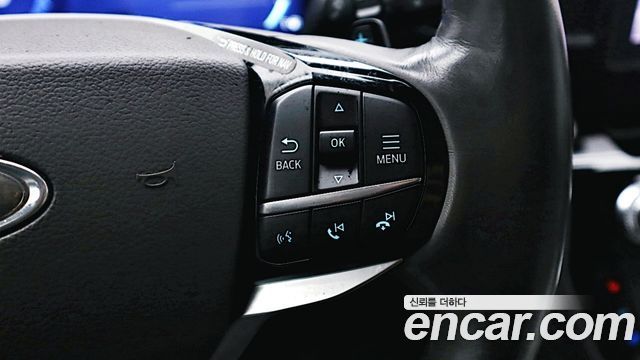 Ford Explorer 2021 — photo 20