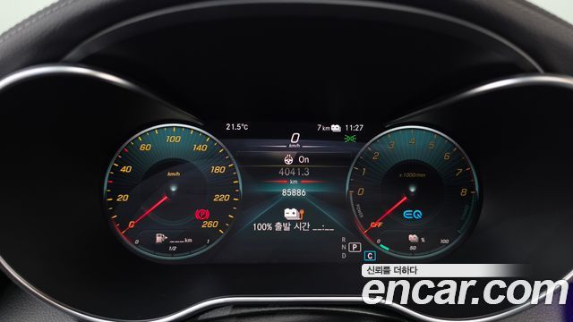 Mercedes-Benz GLC-Class 2021 — photo 11