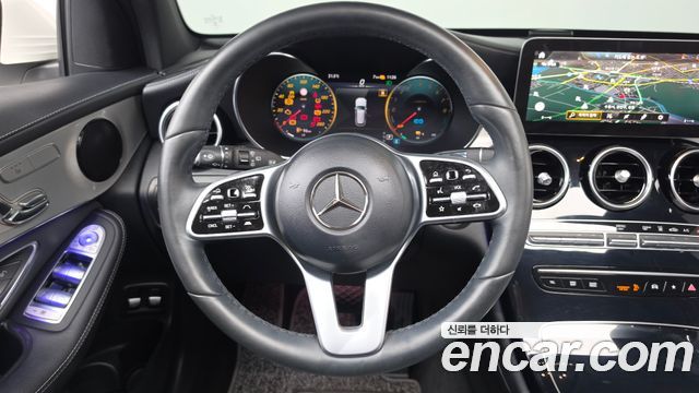 Mercedes-Benz GLC-Class 2021 — photo 19