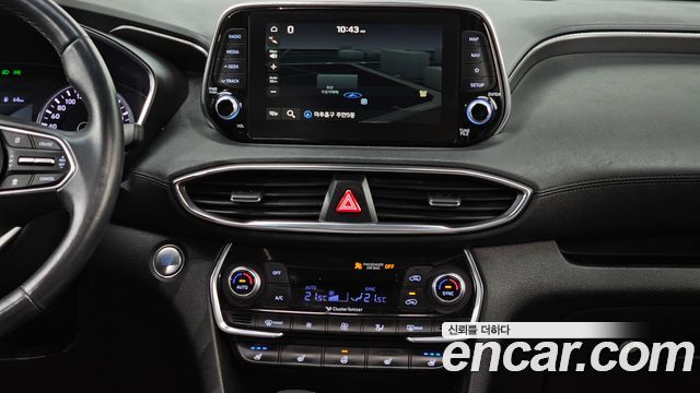 Hyundai Santafe 2019 — photo 14
