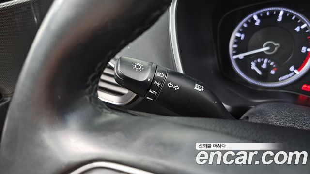 Hyundai Santafe 2019 — photo 17