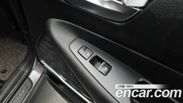 Hyundai Santafe 2019 — photo 19