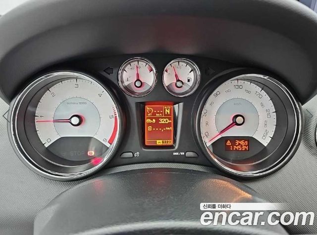 Peugeot 308 2013 — photo 6
