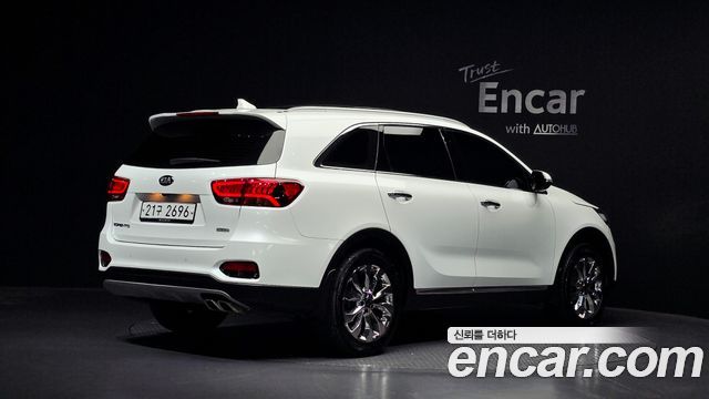 Kia Sorento 2019 — photo 2