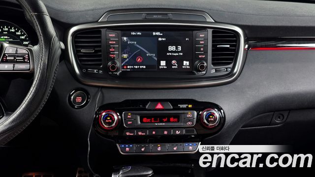 Kia Sorento 2019 — photo 19