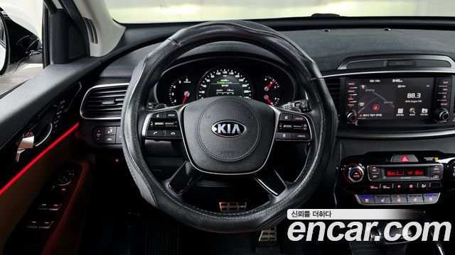 Kia Sorento 2019 — photo 20