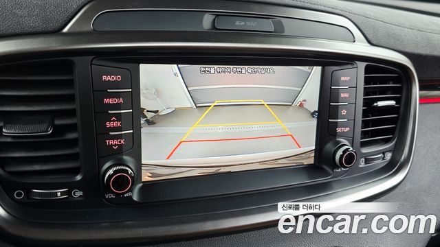 Kia Sorento 2019 — photo 21