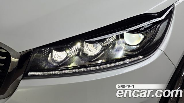 Kia Sorento 2019 — photo 8