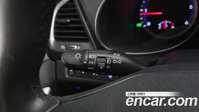 Hyundai Santafe 2015 — photo 17