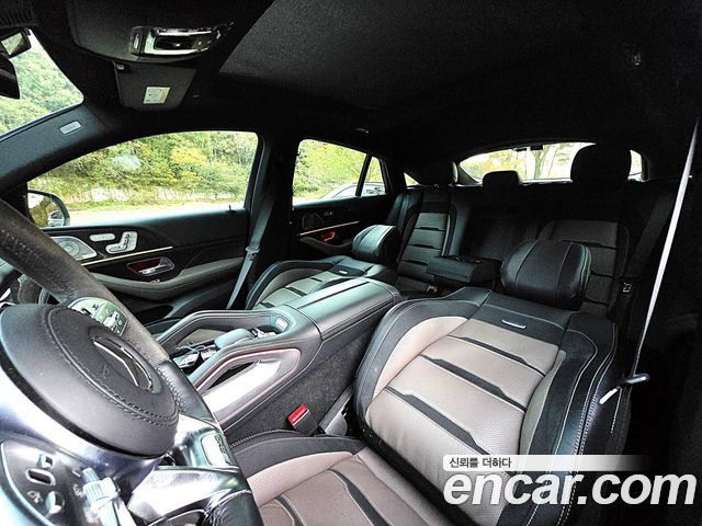 Mercedes-Benz GLE-Class 2021 — photo 18
