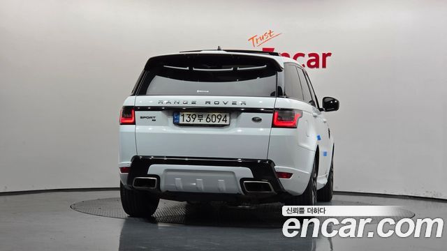 Land Rover Range Rover Sport 2020 — photo 4