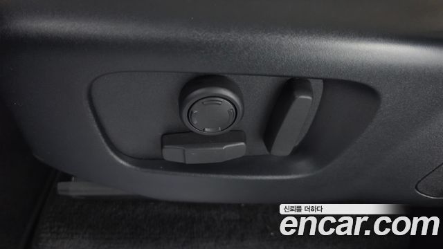 Land Rover Range Rover Sport 2020 — photo 31