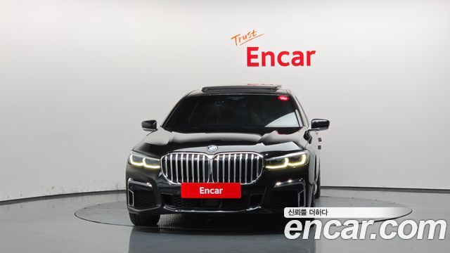 BMW 7-Series 2022 — photo 3