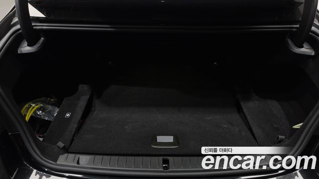 BMW 7-Series 2022 — photo 26