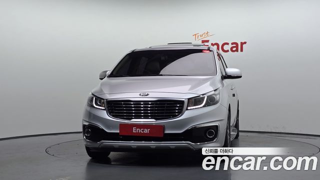 Kia Canival 2015 — photo 3