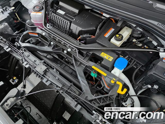 Audi Q4 e-tron 2026 — photo 6