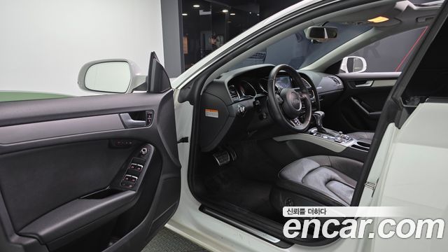 Audi A5 2014 — photo 10