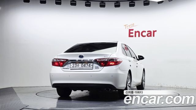 Toyota Camry 2017 — photo 4