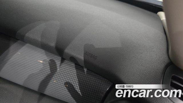Mini Cooper 2019 — photo 30